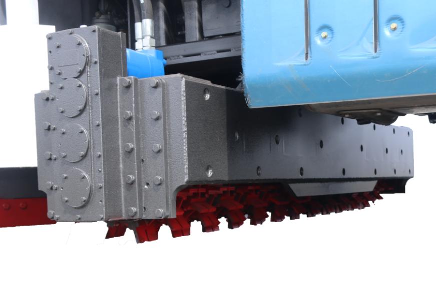 BLD5251TCXCA6(25噸)多功能除冰除雪車(圖2) BLD5251TCXCA6(25噸)多功能除冰除雪車(圖2)