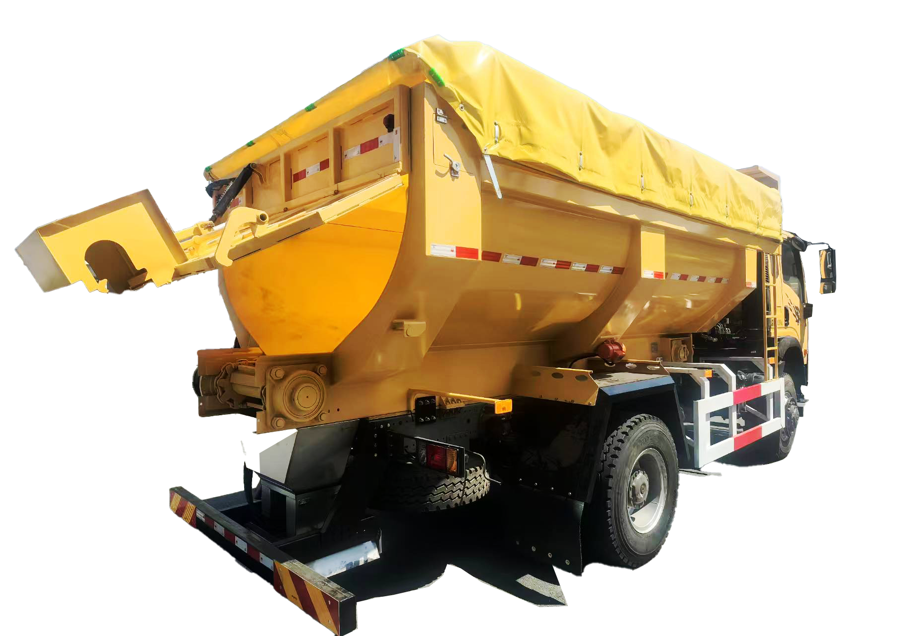 BLD5160TCXZZ6 四驅(qū)垃圾轉(zhuǎn)運(yùn)除雪車(圖4)